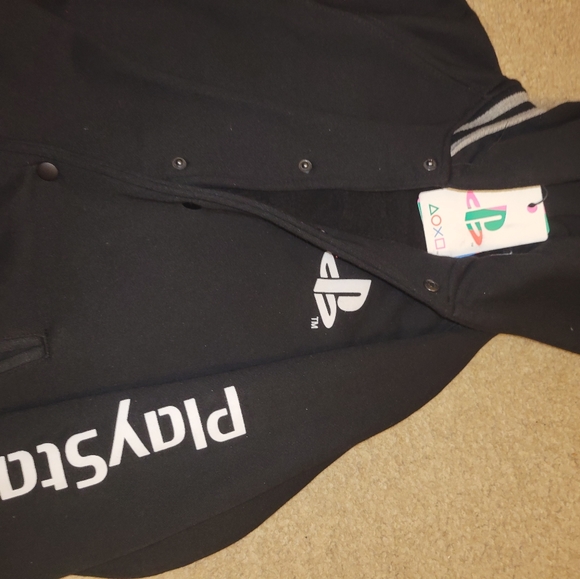 NWT Lot Playstation Novelty Button Hoodie - Picture 3 of 7